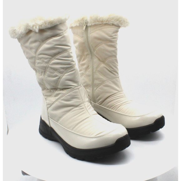 Easy Street Shoes - Easy Dry by Easy Street Cuddle Waterproof Boots